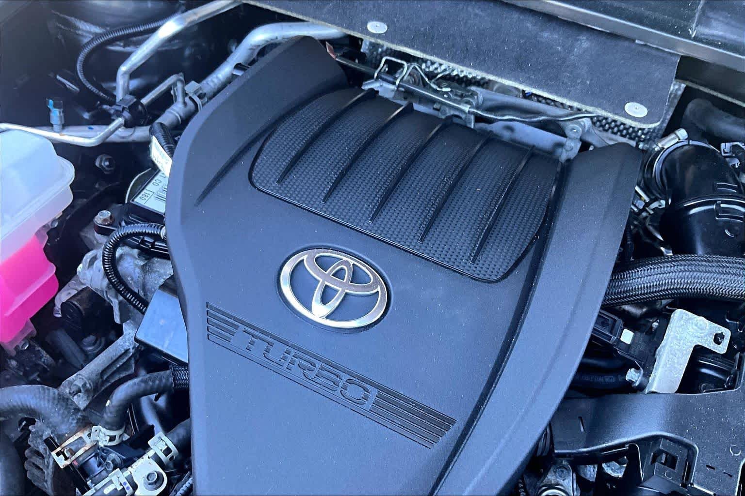 Used 2025 Magnetic Gray Metallic Toyota XSE image 33