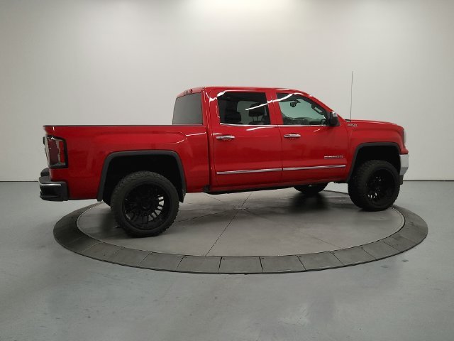 Used 2017 Red GMC SLT image 9