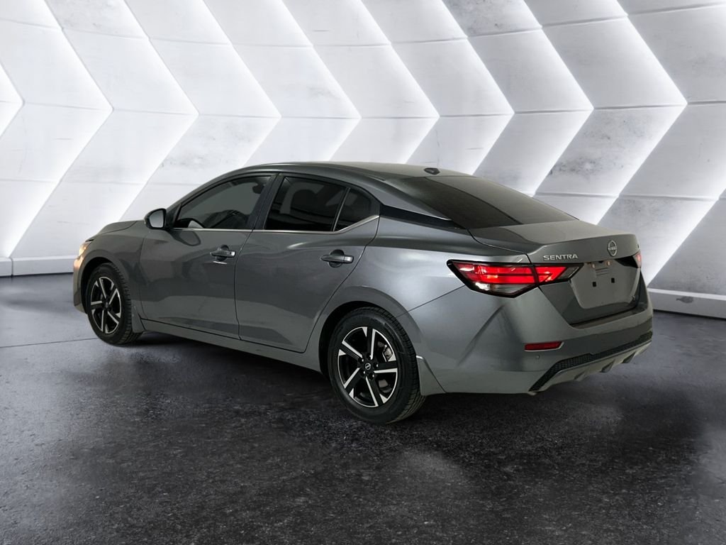 Used 2024 Gray Nissan SV image 6