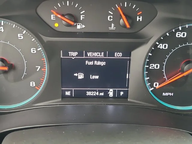 Used 2023 STERLING GRAY METALLIC Chevrolet RS image 26