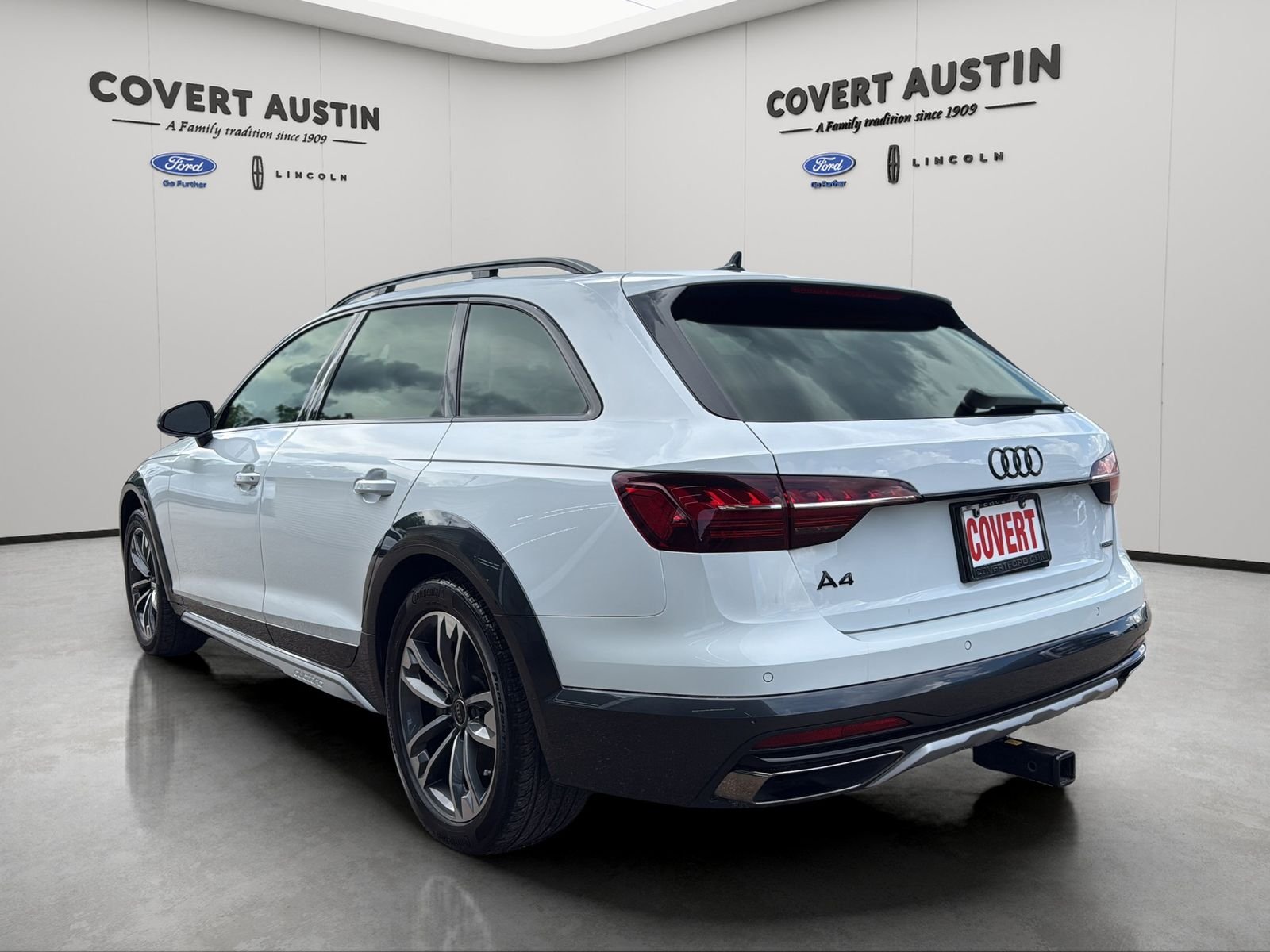 Used 2023 Black Audi 45 Premium Plus image 4
