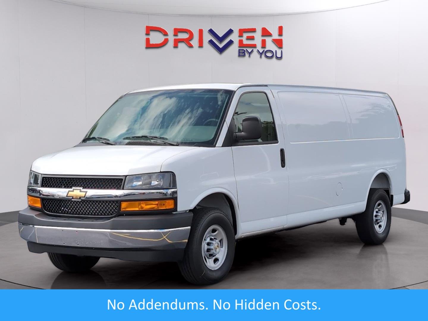 2026 Chevrolet Express 2500 Extended Work Van HD's photo