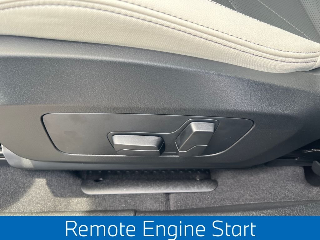 Used 2026 Blue BMW xDrive28i image 7