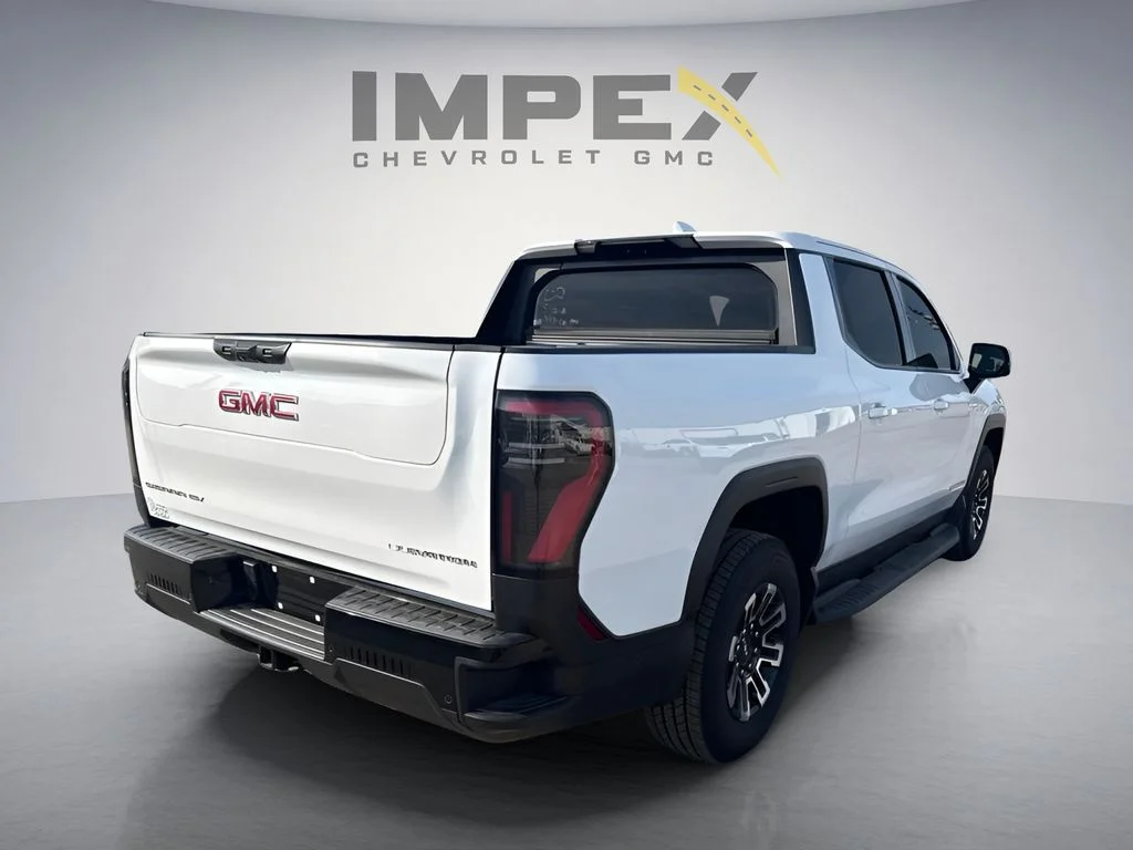 Used 2026 White GMC Elevation image 4