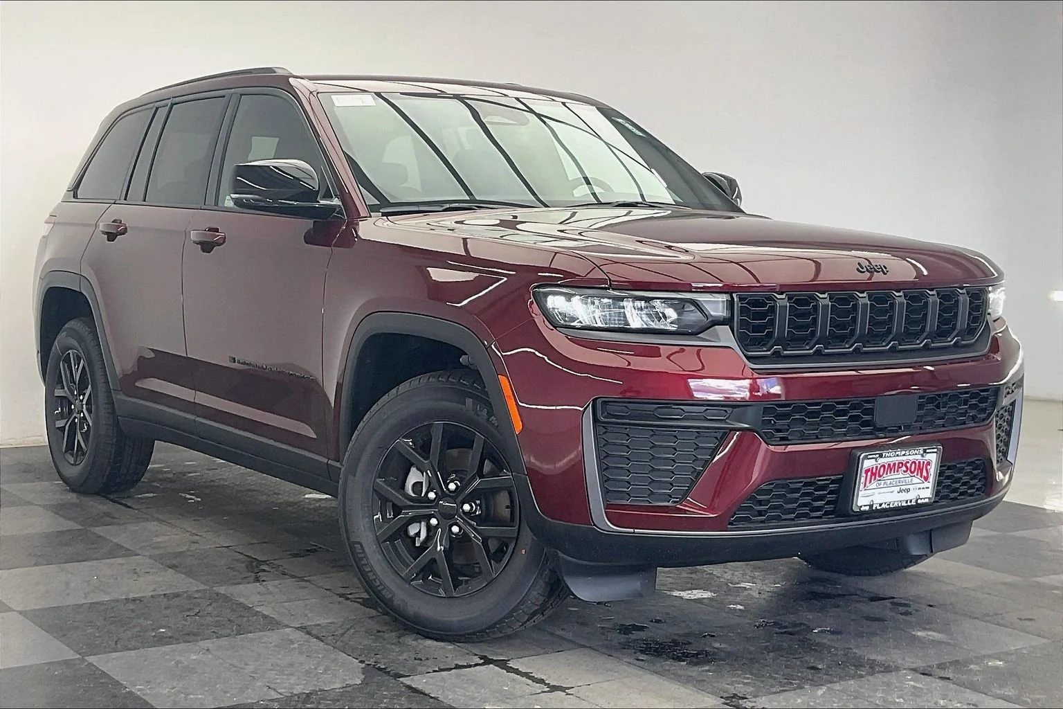 2026 Jeep Grand Cherokee Laredo Altitude 4x4's photo