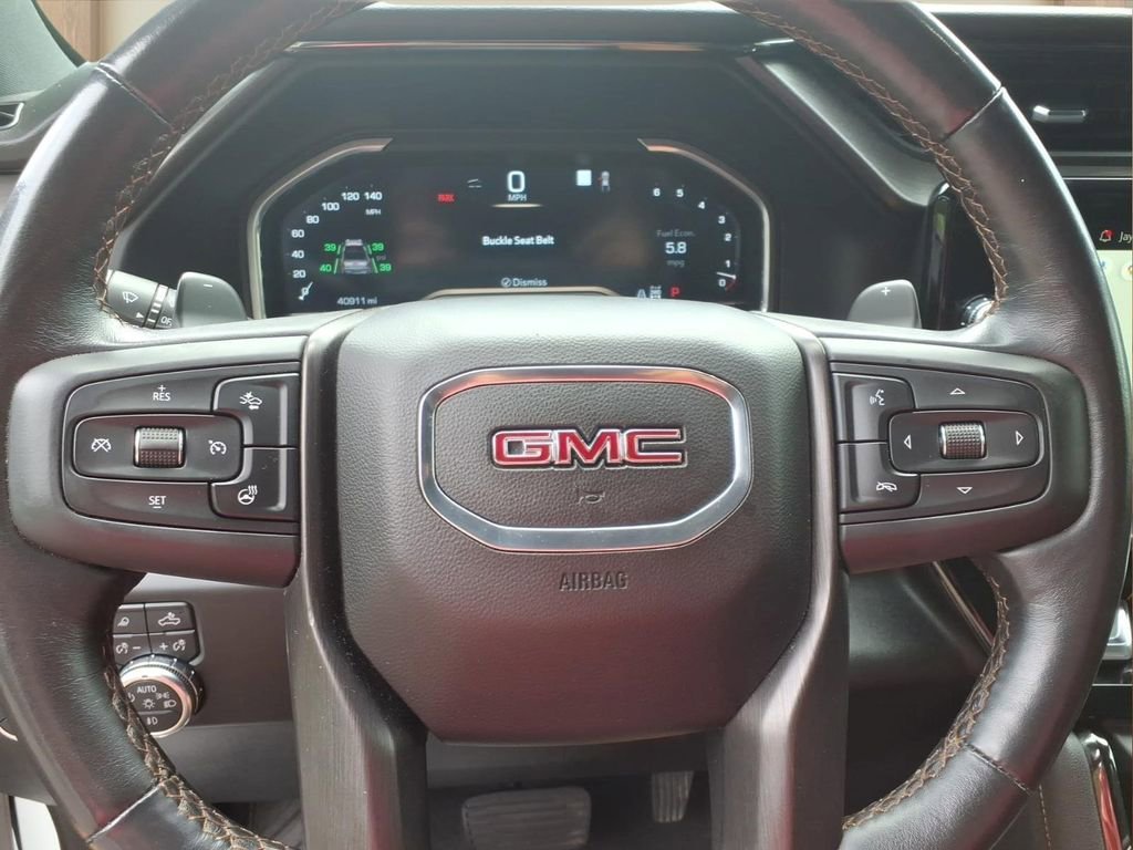 Used 2022 Summit White GMC AT4 image 10