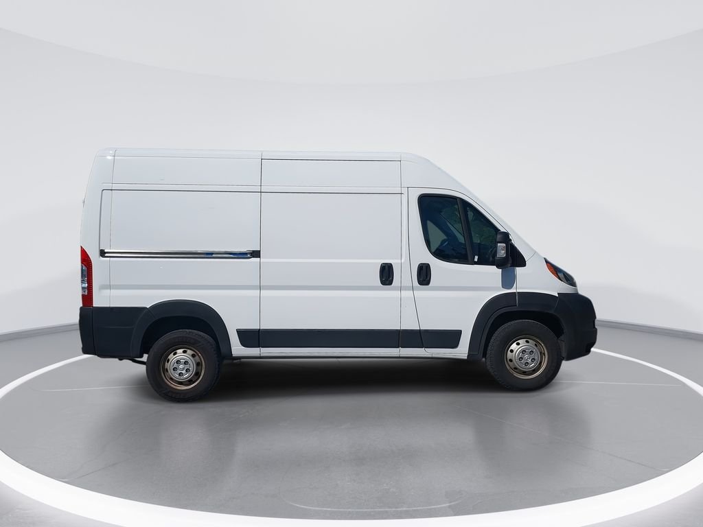 Used 2020 White Ram Base image 9