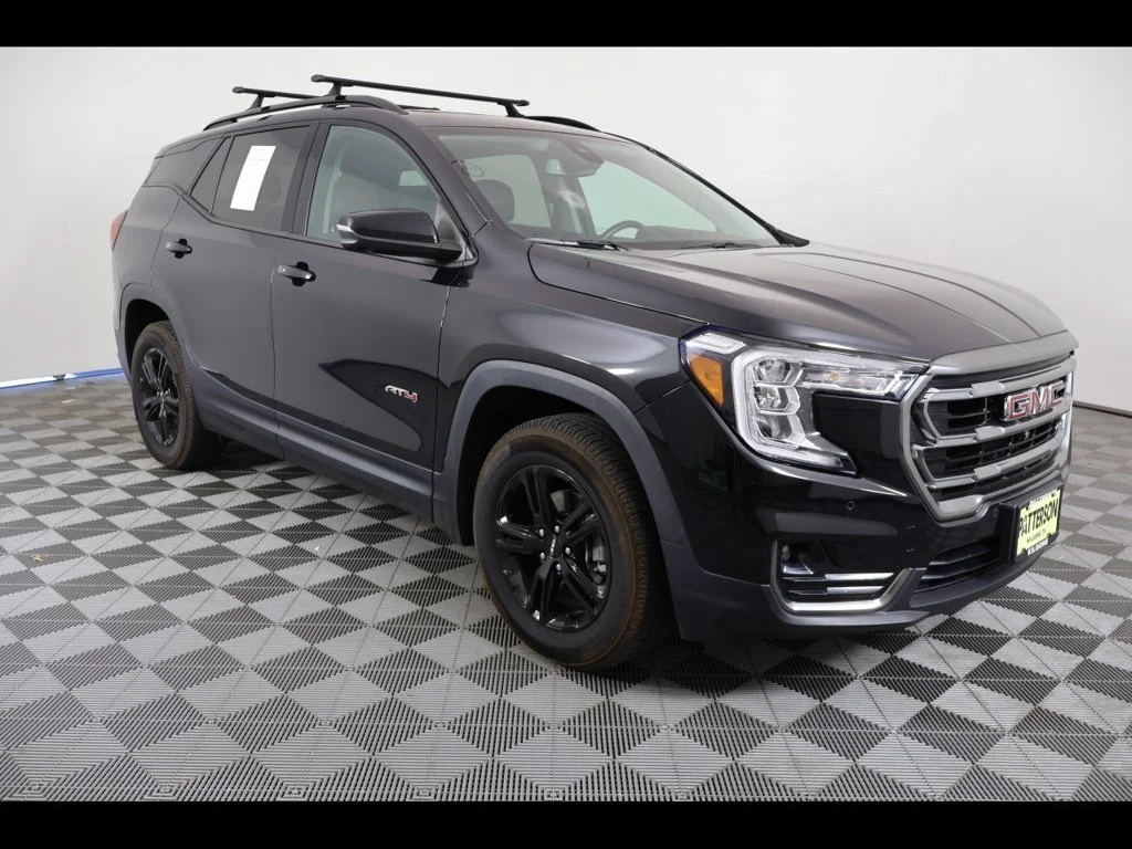 Used 2022 Black GMC AT4 image 7