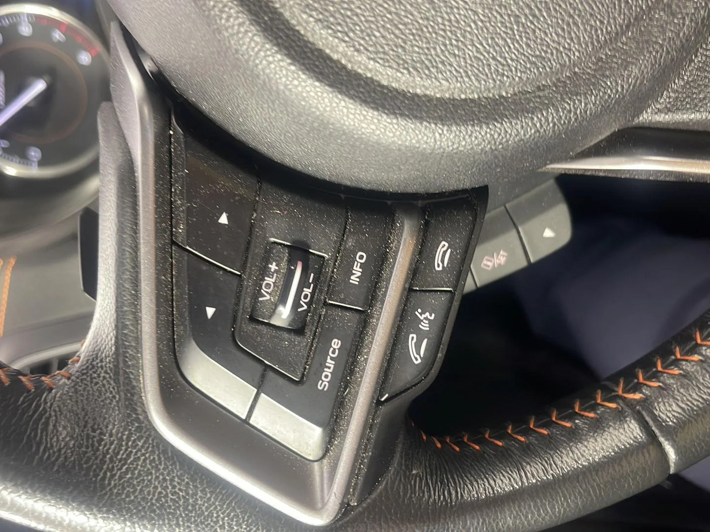 Used 2019 Dark Gray Metallic Subaru Limited image 25