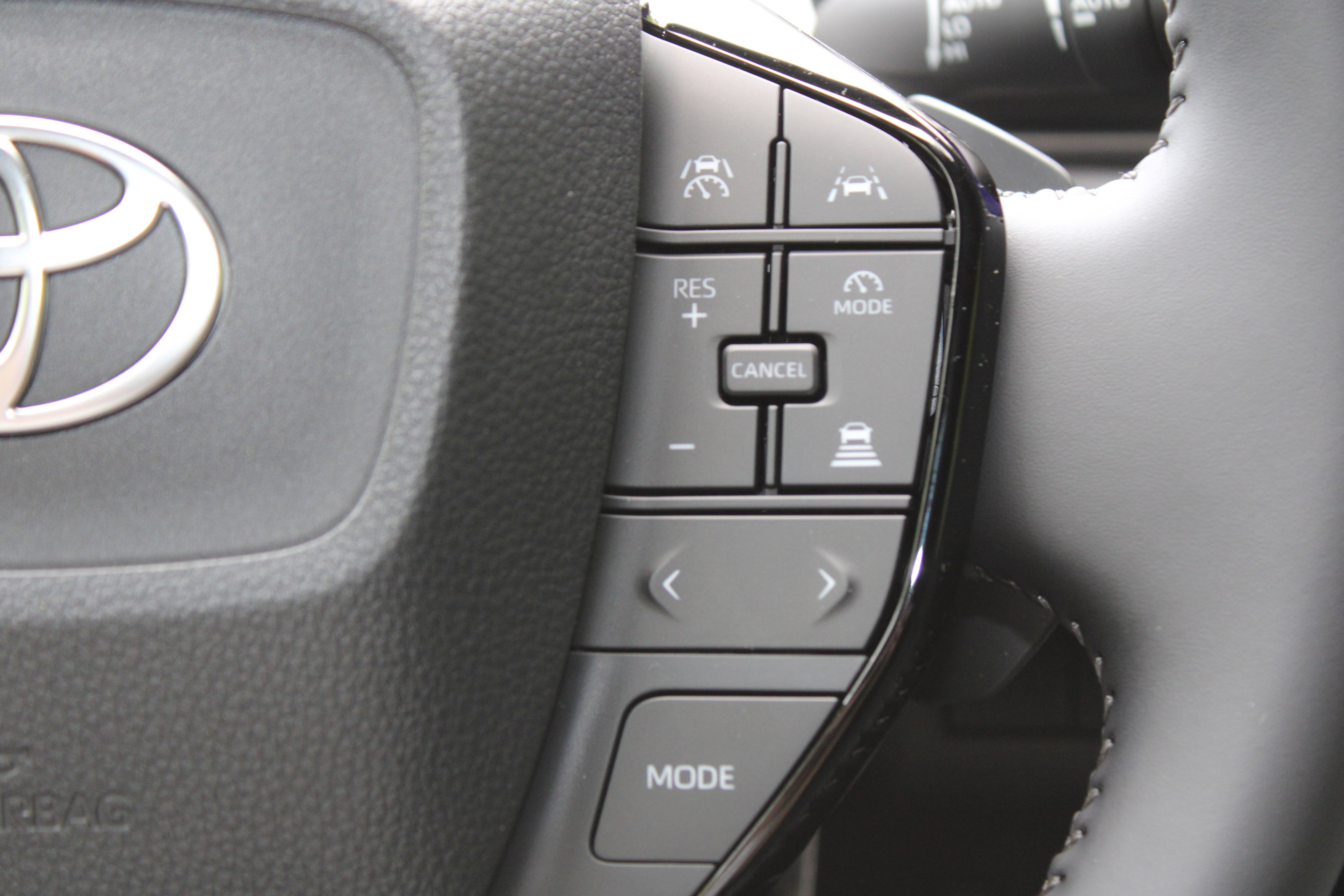 New 2026 Wind Chill Pearl <sup>1</sup> Toyota  SE image 36