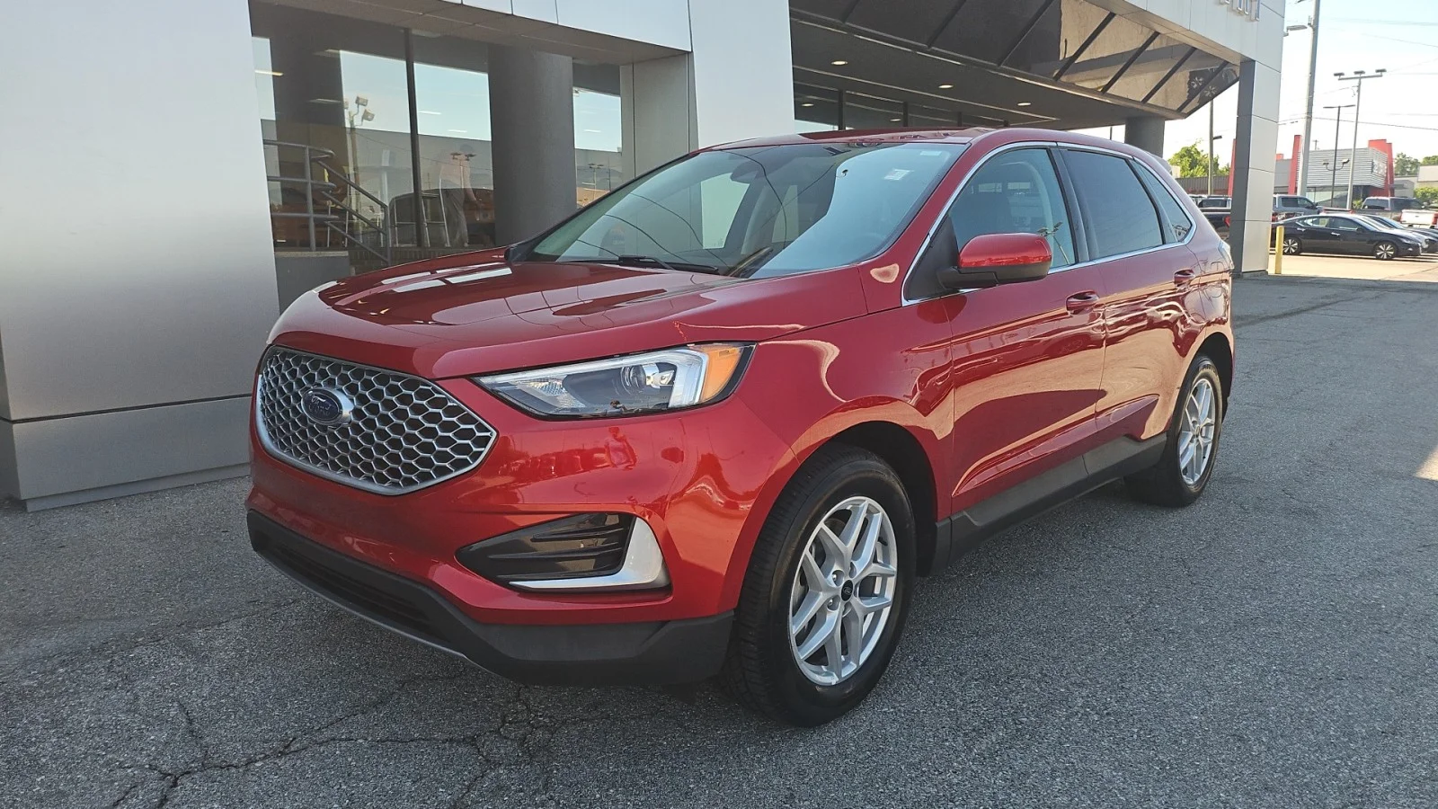 Used 2024 Red Ford 2024 FORD EDGE SEL 4DR SUV 112.2 WB AWD image 8
