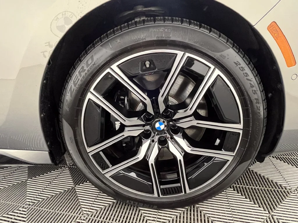 Used 2026 Gray Metallic BMW 740i xDrive image 13