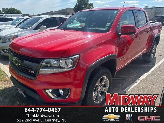 Used 2017 Red Chevrolet Z71 image 1