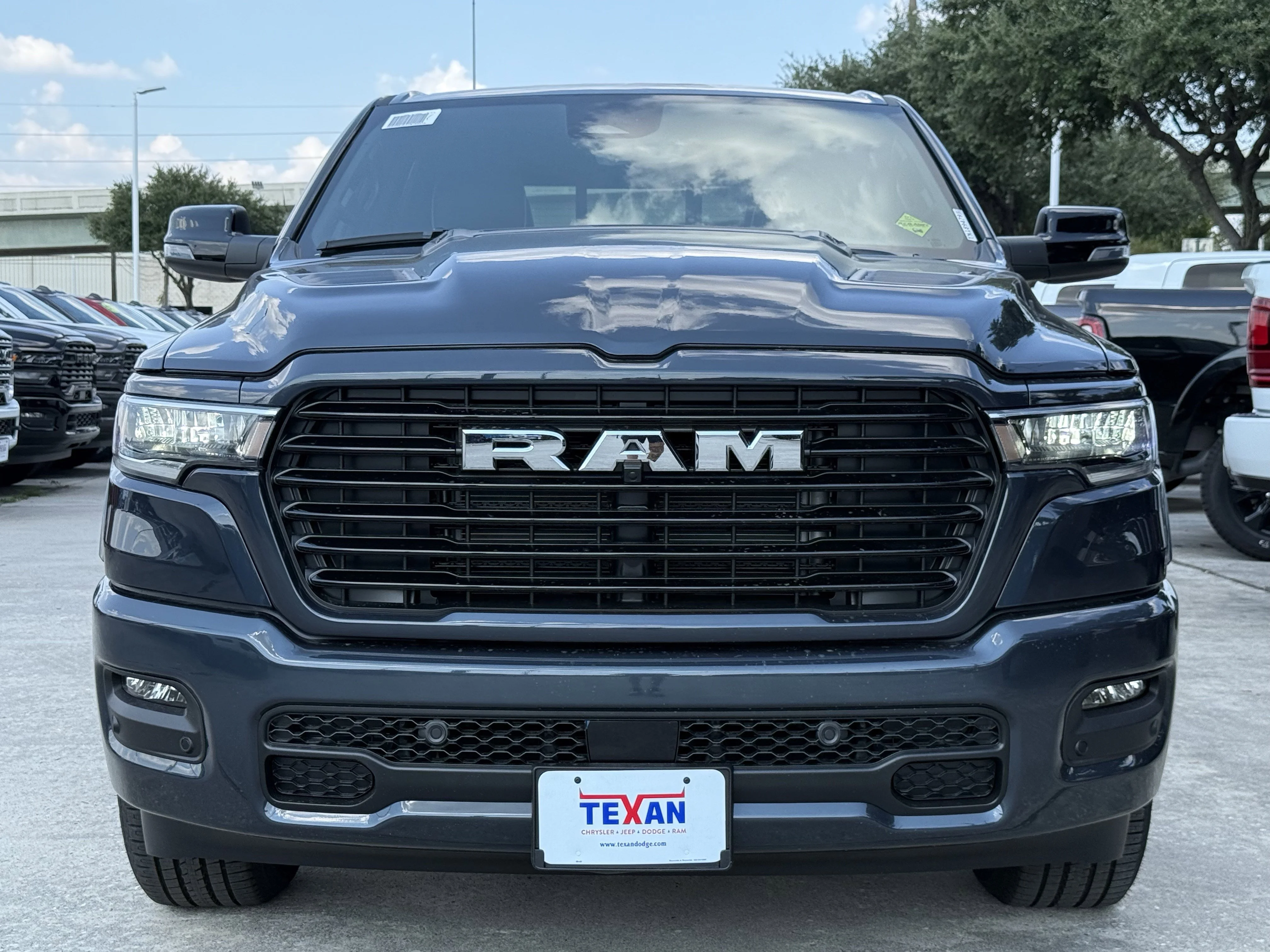 2026 RAM 1500 Laramie - Photo 6