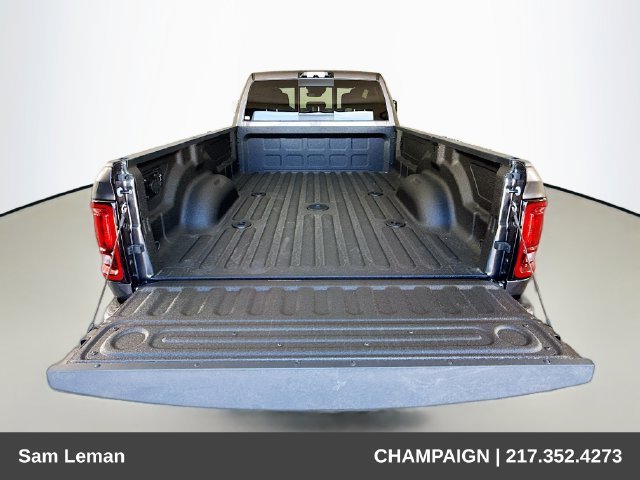 New 2026 Granite Crystal Metallic Clear-Coat Exterior Paint RAM Tradesman image 24