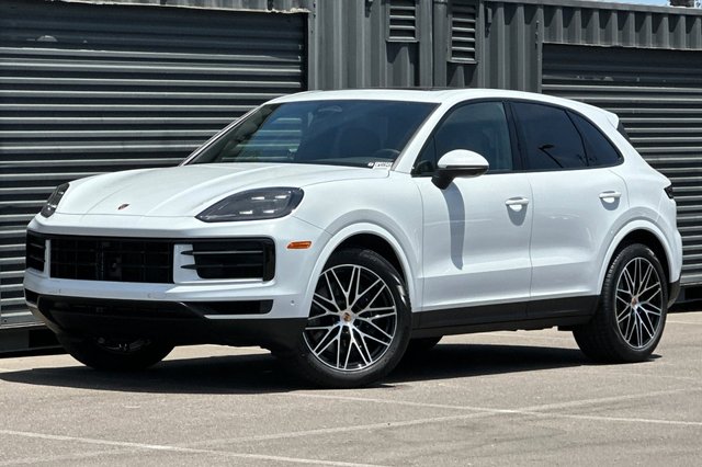 2026 Porsche Cayenne AWD