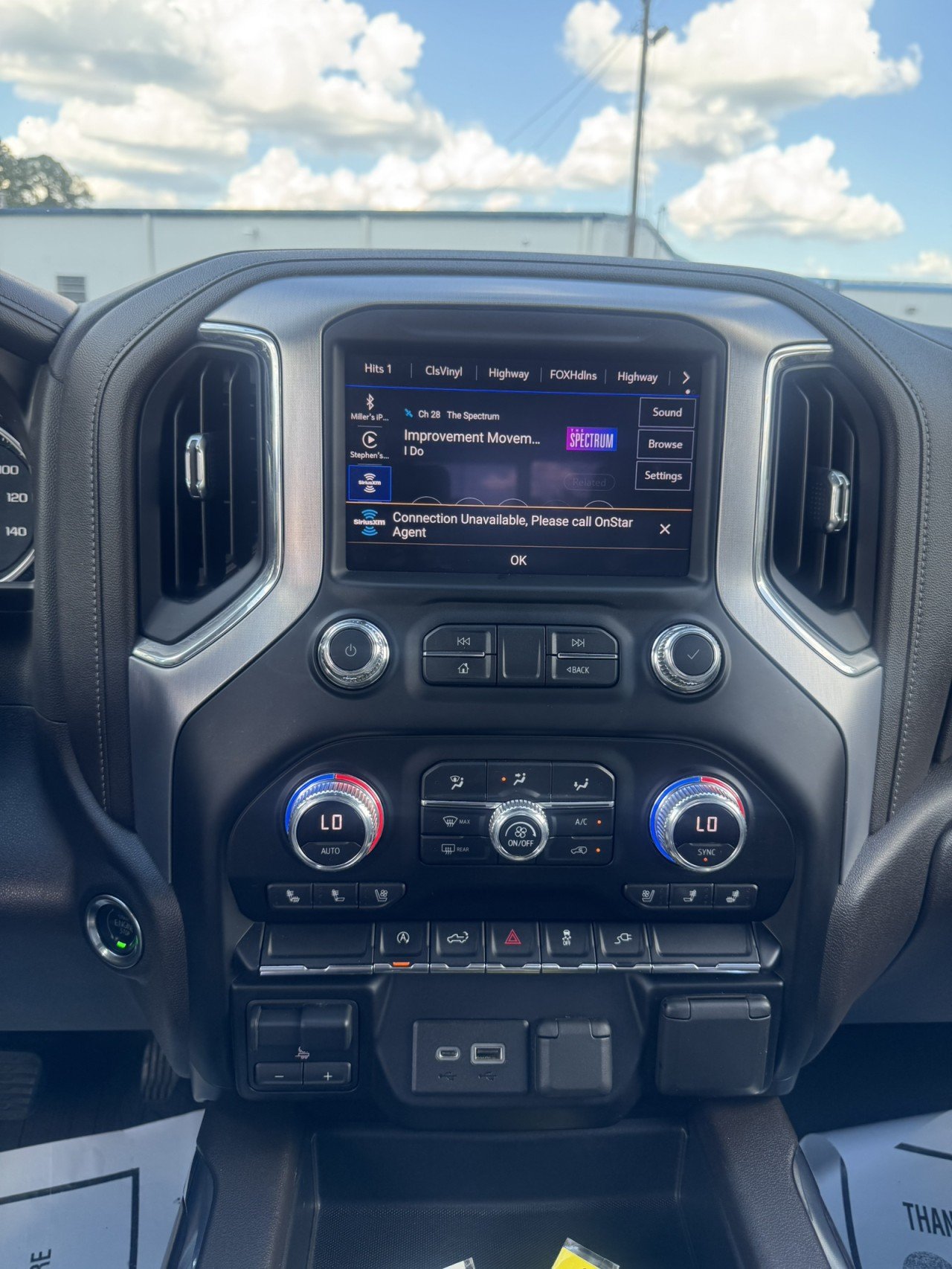 Used 2021 PACIFIC BLUE METALLIC GMC SLT image 14