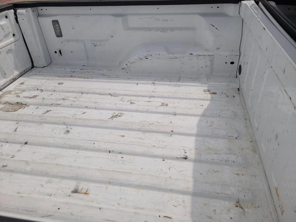 Used 2024 White Jeep Sport S image 8