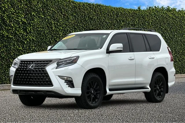 Used 2022  Lexus 460 image 8