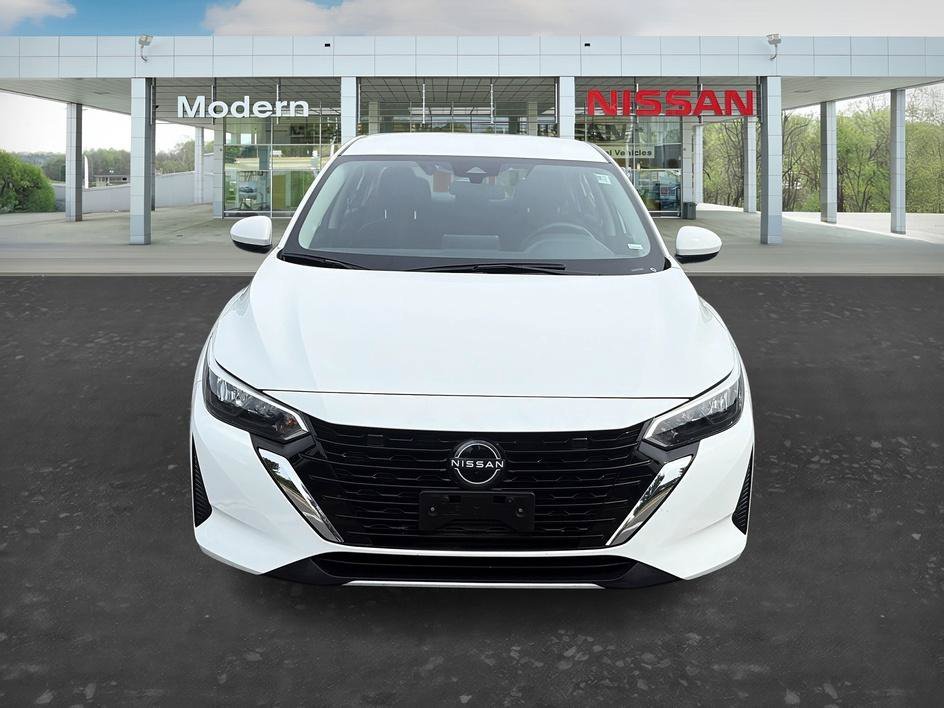 Used 2025 Fresh Powder Nissan SV image 8