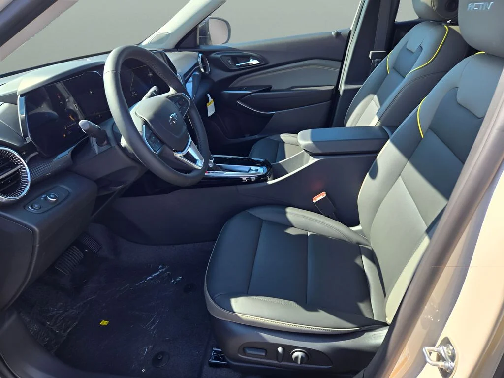 New 2026 White Chevrolet ACTIV image 15