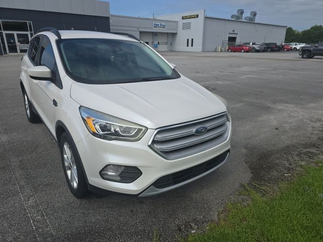 2018 Ford Escape SEL's photo