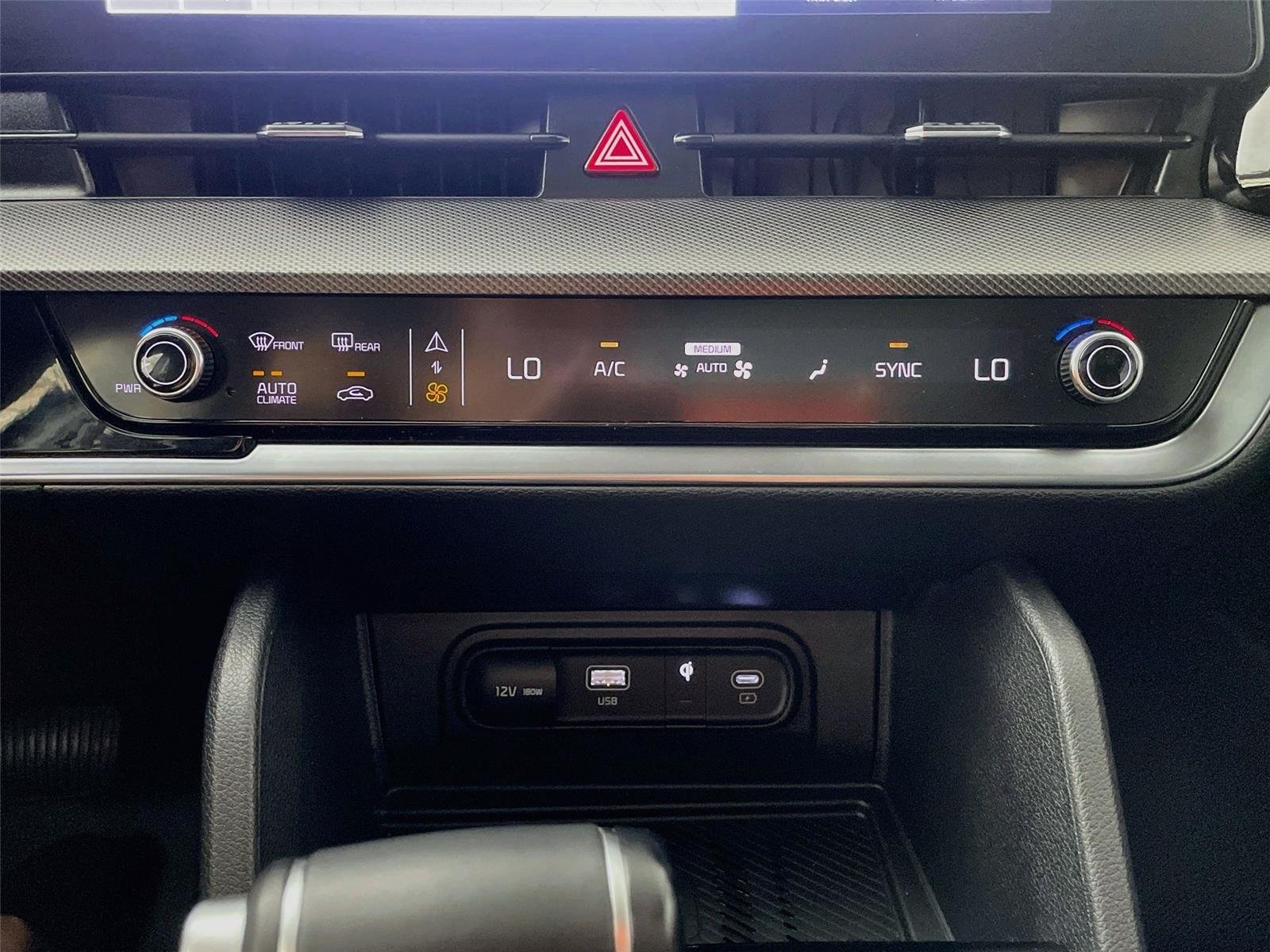 Used 2025 Wolf Gray Kia SX-Prestige image 20