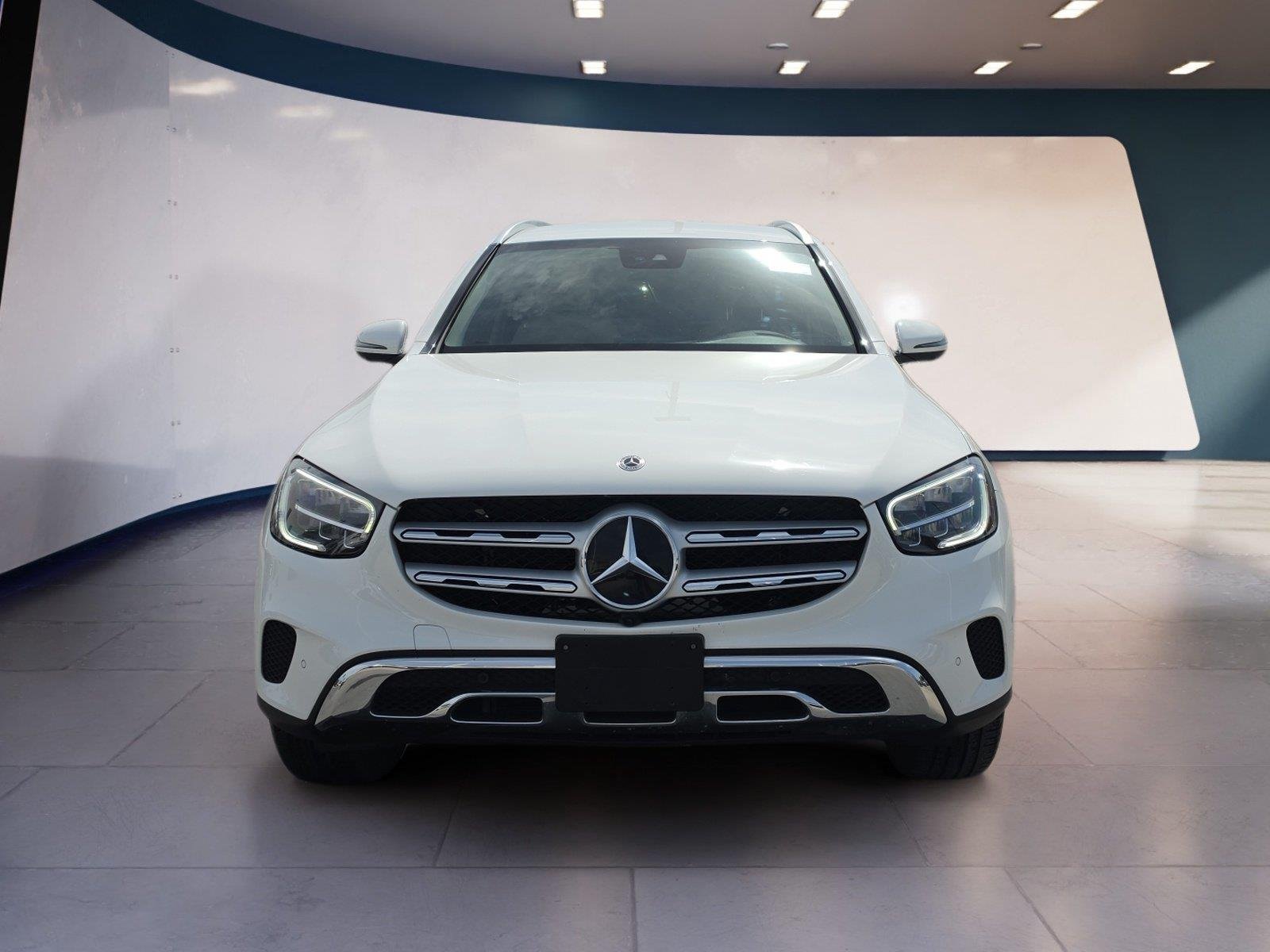 Used 2022 Polar White Mercedes-Benz GLC 300 image 8