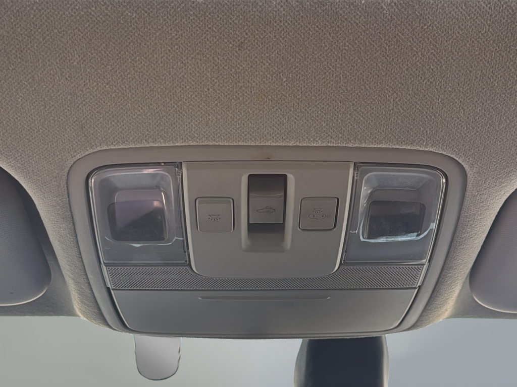 Used 2019 Blue Kia S image 41
