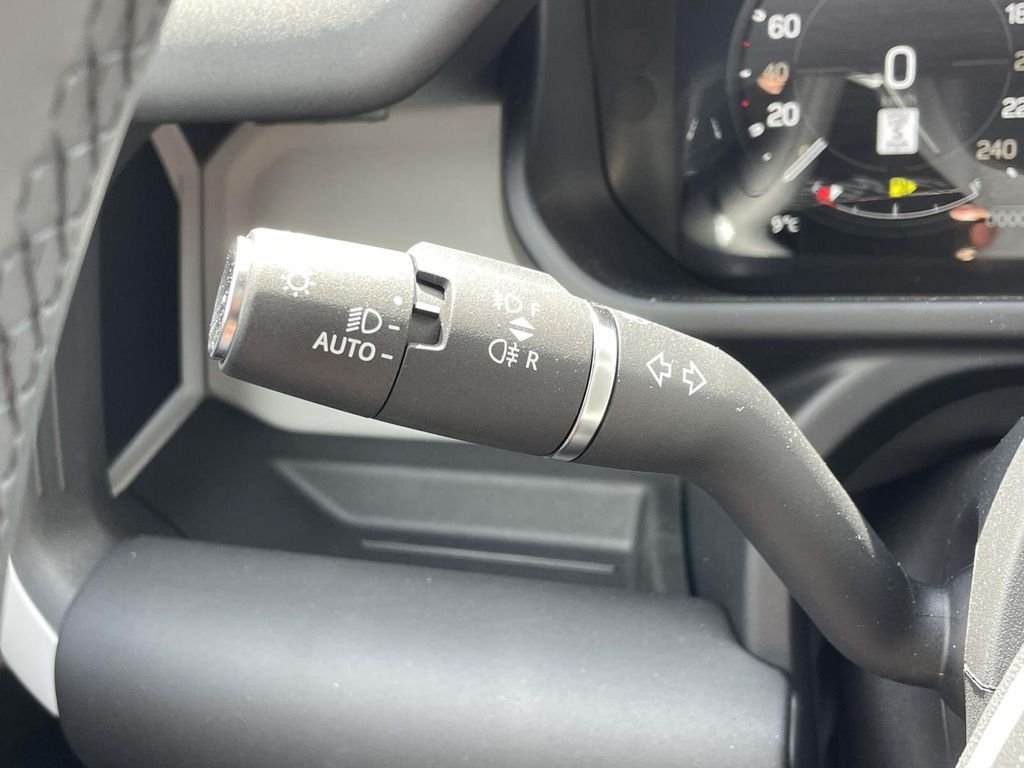 New 2026 Borasco Grey Land Rover X-Dynamic SE image 38