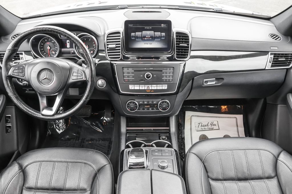 Used 2017  Mercedes-Benz GLS 450 image 31