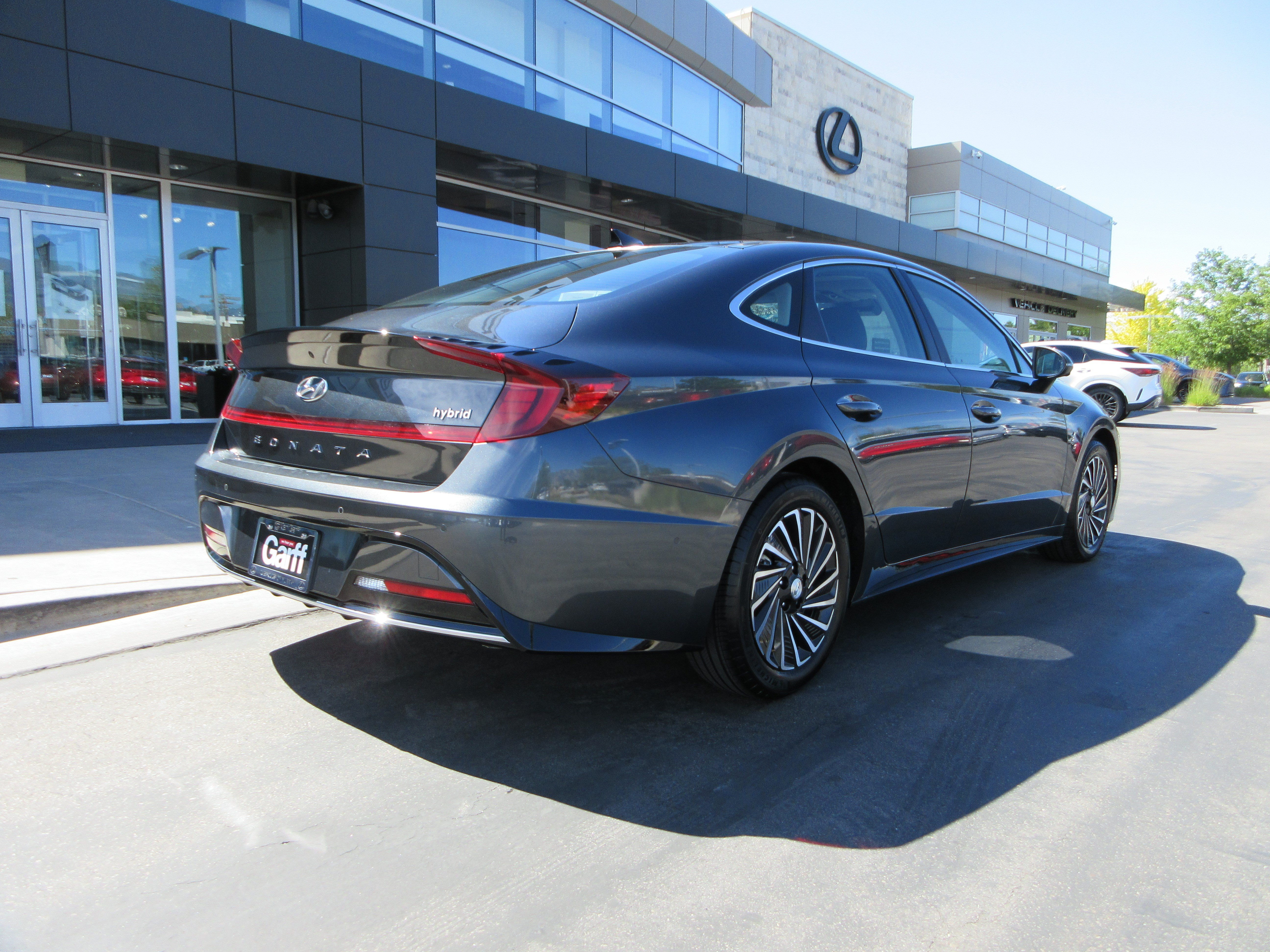 Used 2023 Portofino Gray Hyundai Limited image 9
