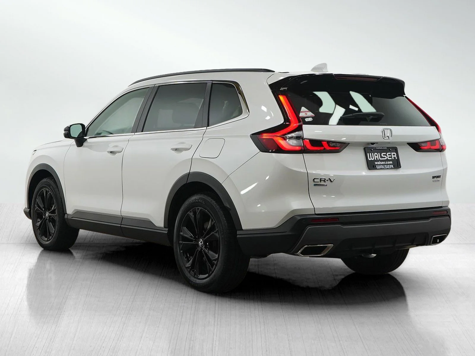 Used 2025 Platinum White Pearl Honda Sport Touring AWD image 4