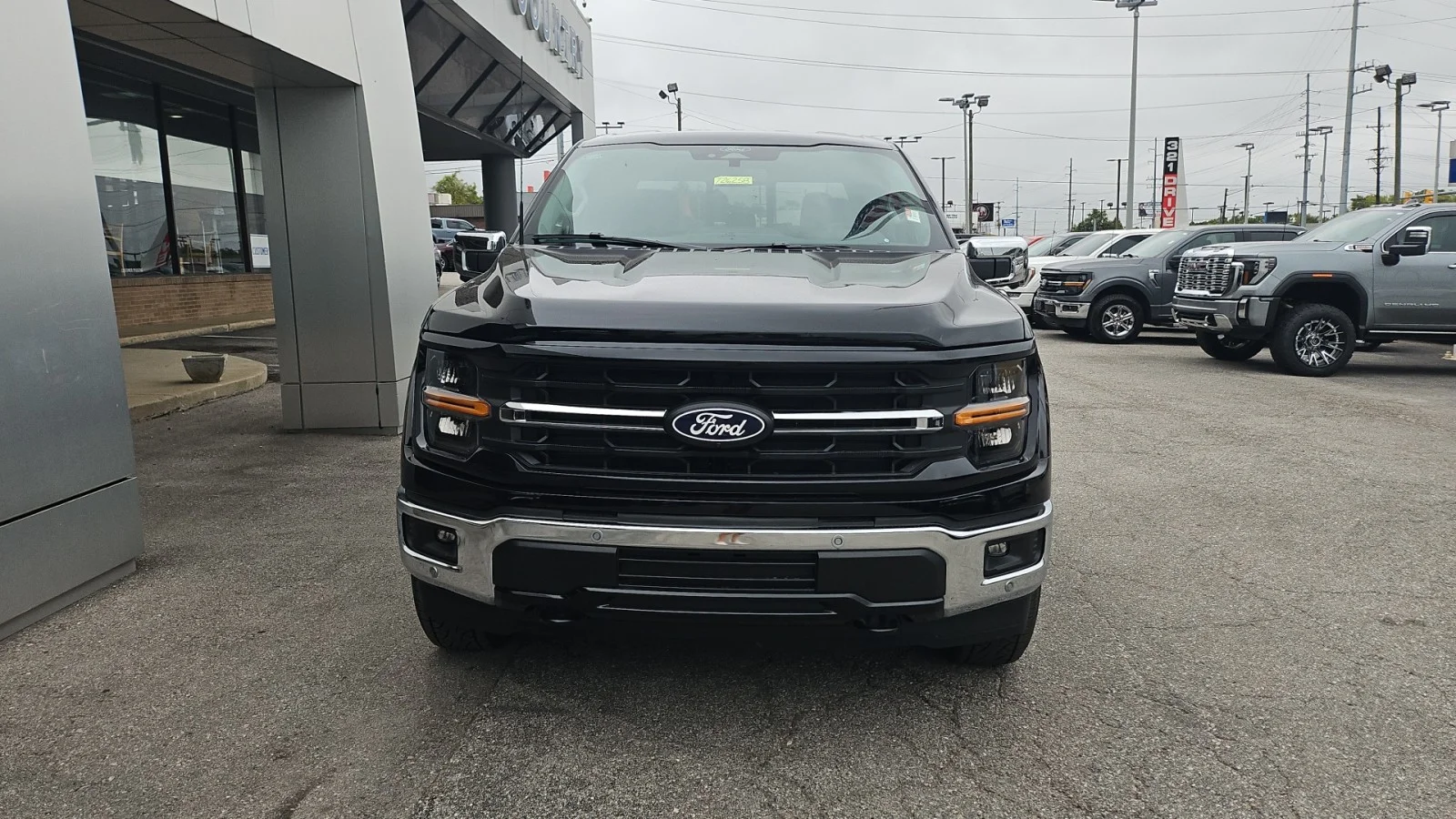 New 2026 Agate Black Metallic Ford XLT 4WD image 7