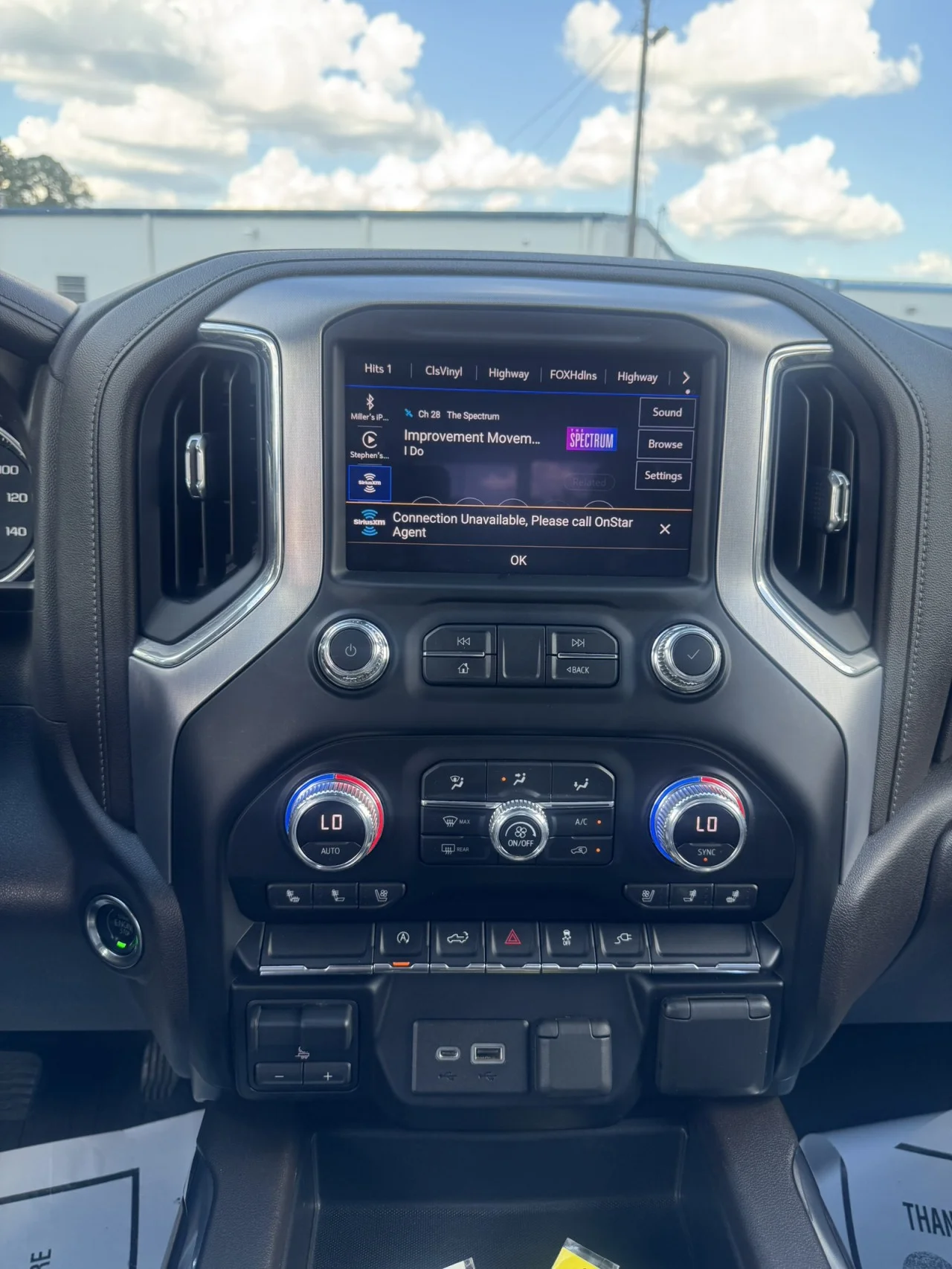Used 2021 PACIFIC BLUE METALLIC GMC SLT image 14