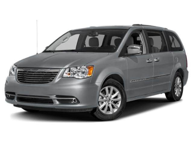 2015 Chrysler Town & Country Limited Platinum's photo