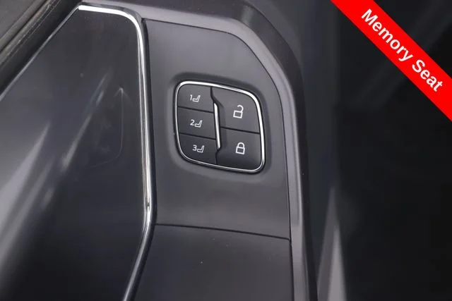 Used 2026 Black Ford Lariat image 20