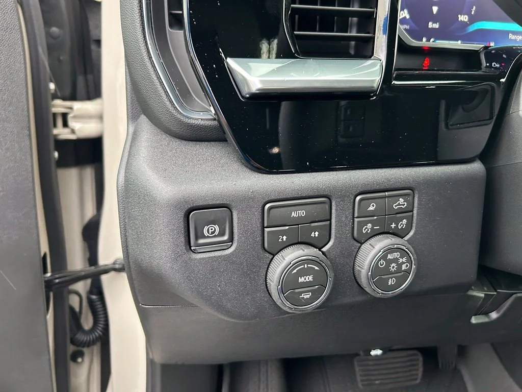 2026 Chevrolet Silverado 1500 RST - Photo 17