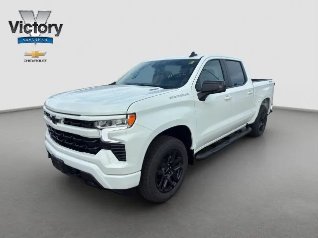 New 2026 Summit White Chevrolet RST image 3