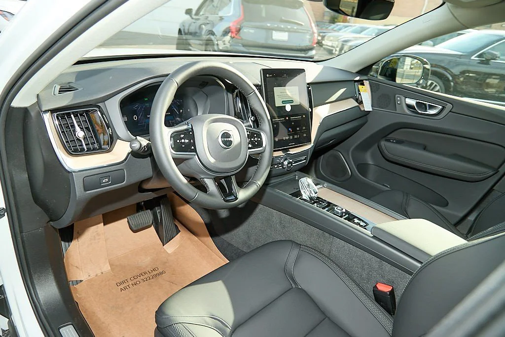 New 2026 Crystal White Volvo Core image 12