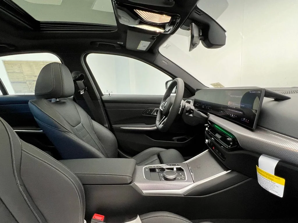 2026 BMW 3 Series 330i - Photo 7