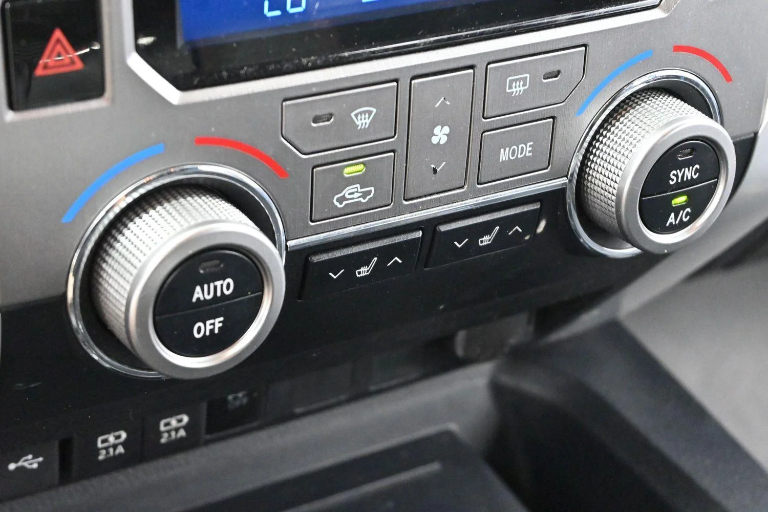 Used 2020 Magnetic Gray Metallic Toyota SR5 image 24