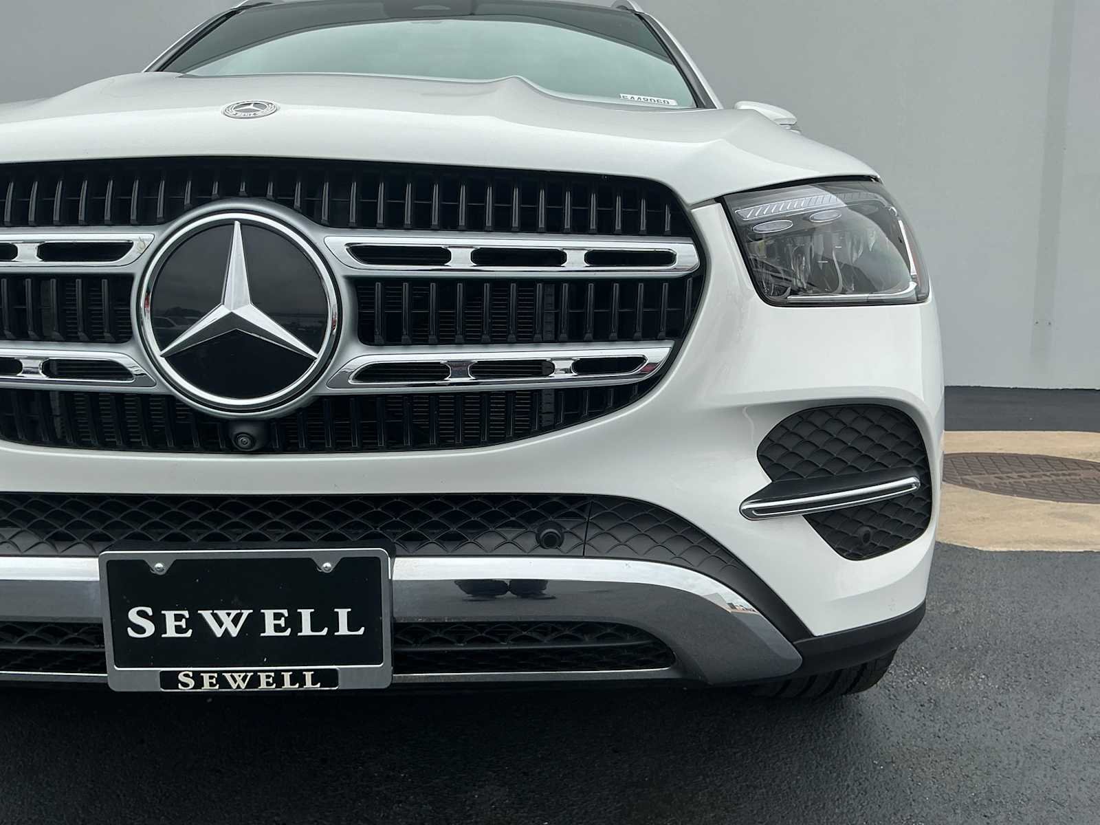 Certified Used 2026 Polar White Mercedes-Benz GLE 350 image 7
