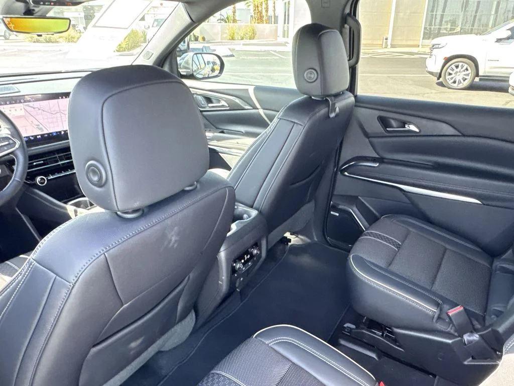 Used 2026 Black Chevrolet High Country image 21