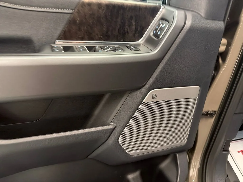 New 2026 Marsh Gray Ford F-250® Lariat® image 14