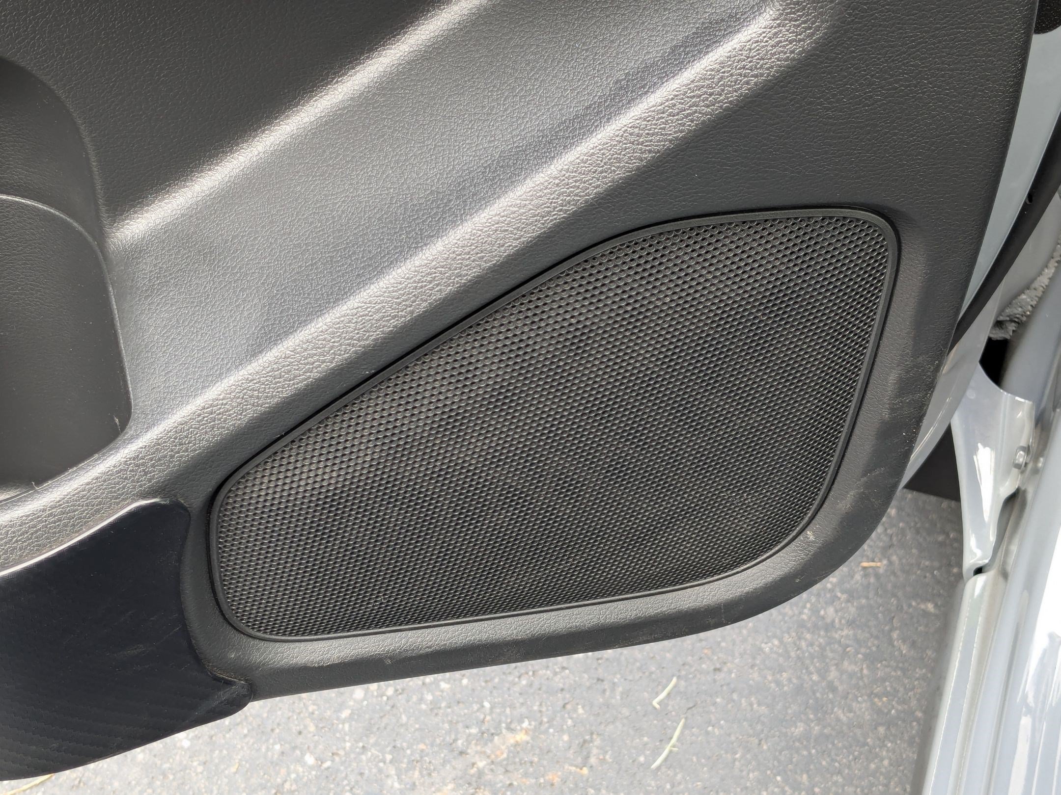 Used 2023 Boulder Gray Pearl Nissan PRO-4X image 13