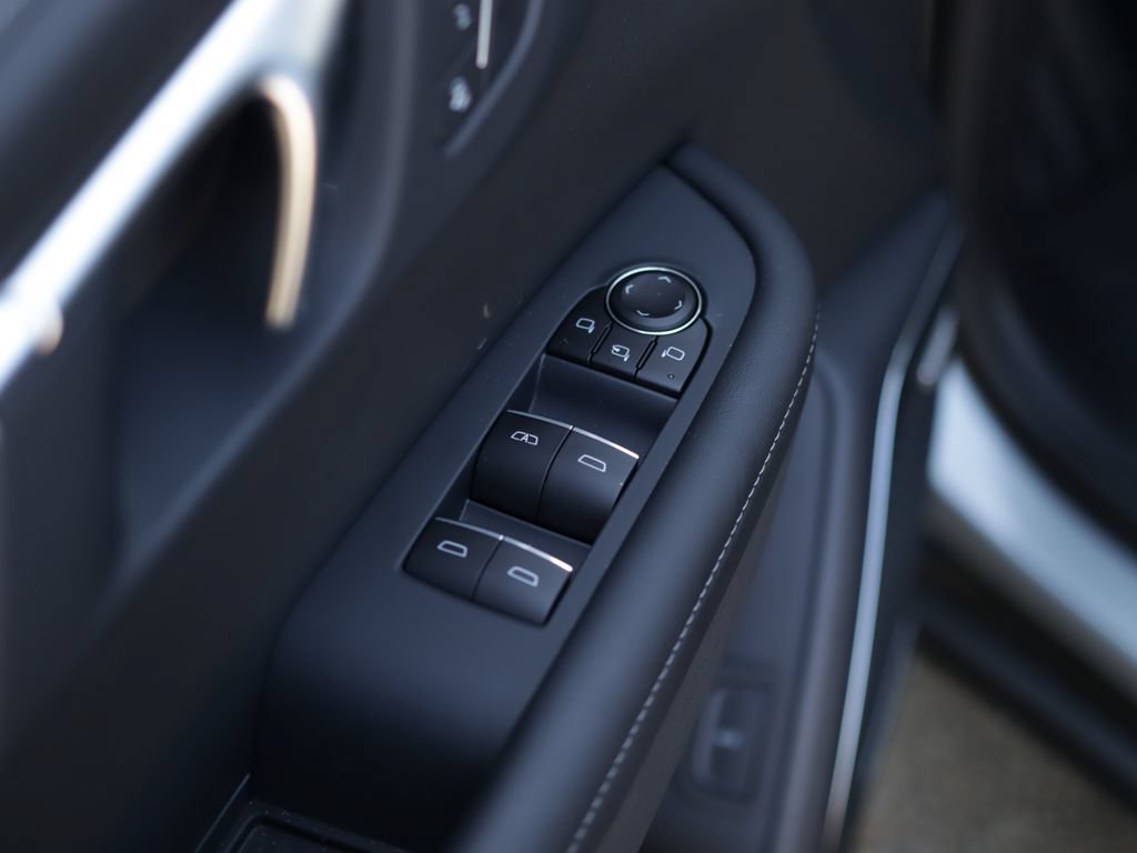 Used 2026 Moonstone Gray Metallic Buick Sport Touring image 29