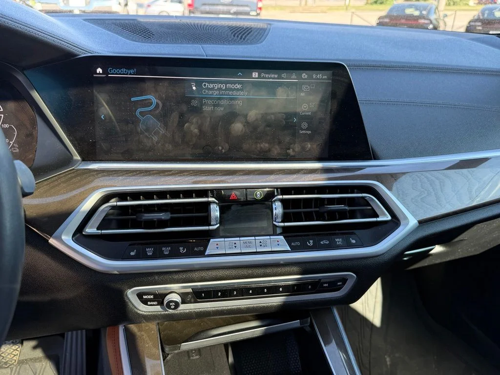 Used 2023 White BMW xDrive45e image 19