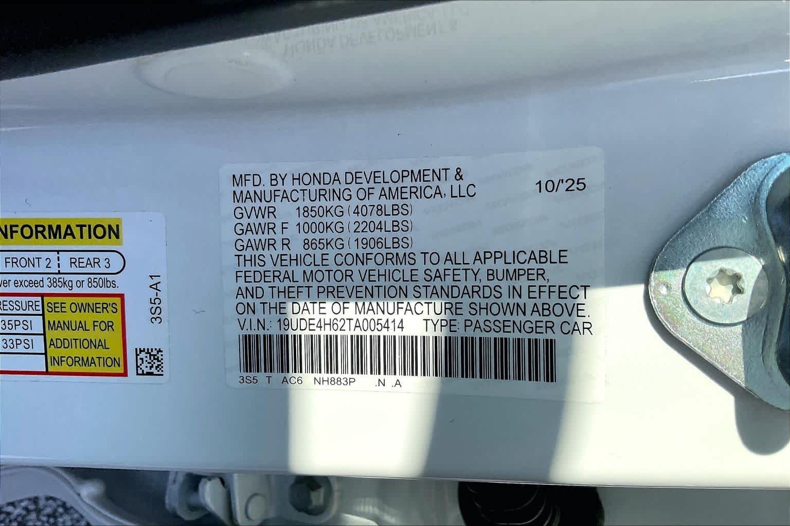 Certified Used 2026 Platinum White Pearl Acura FWD A-Spec with Technology image 33