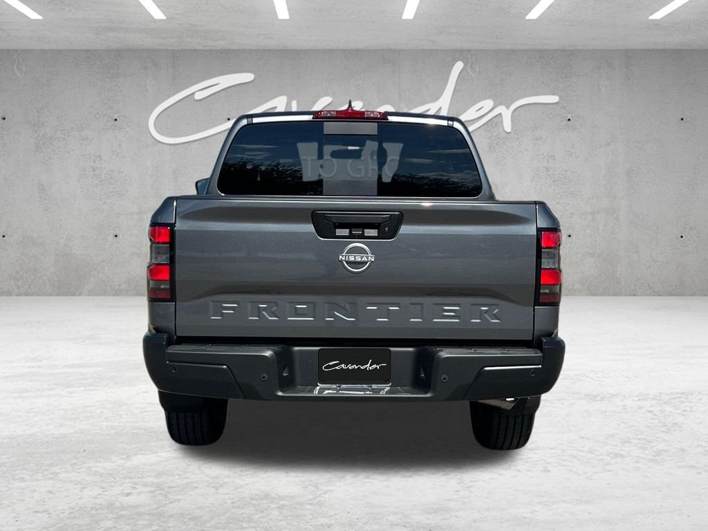 New 2027 Gun Metallic Nissan Crew Cab S image 16